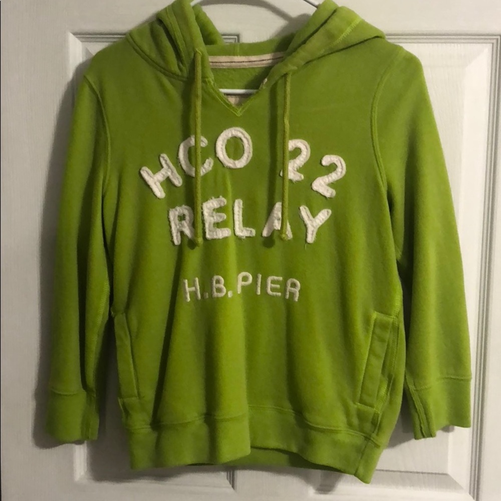 Green hollister 3/4 sleeve hoodie